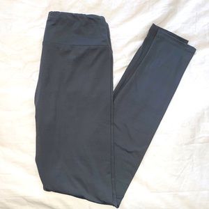 LuLaRoe one size gray leggings